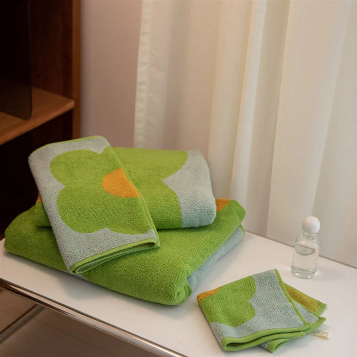 Baumwollhandtuch mit Blumenmuster