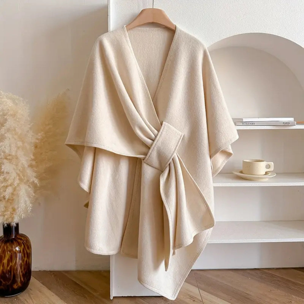 Poncho-Mantel aus dichtem Gewebe