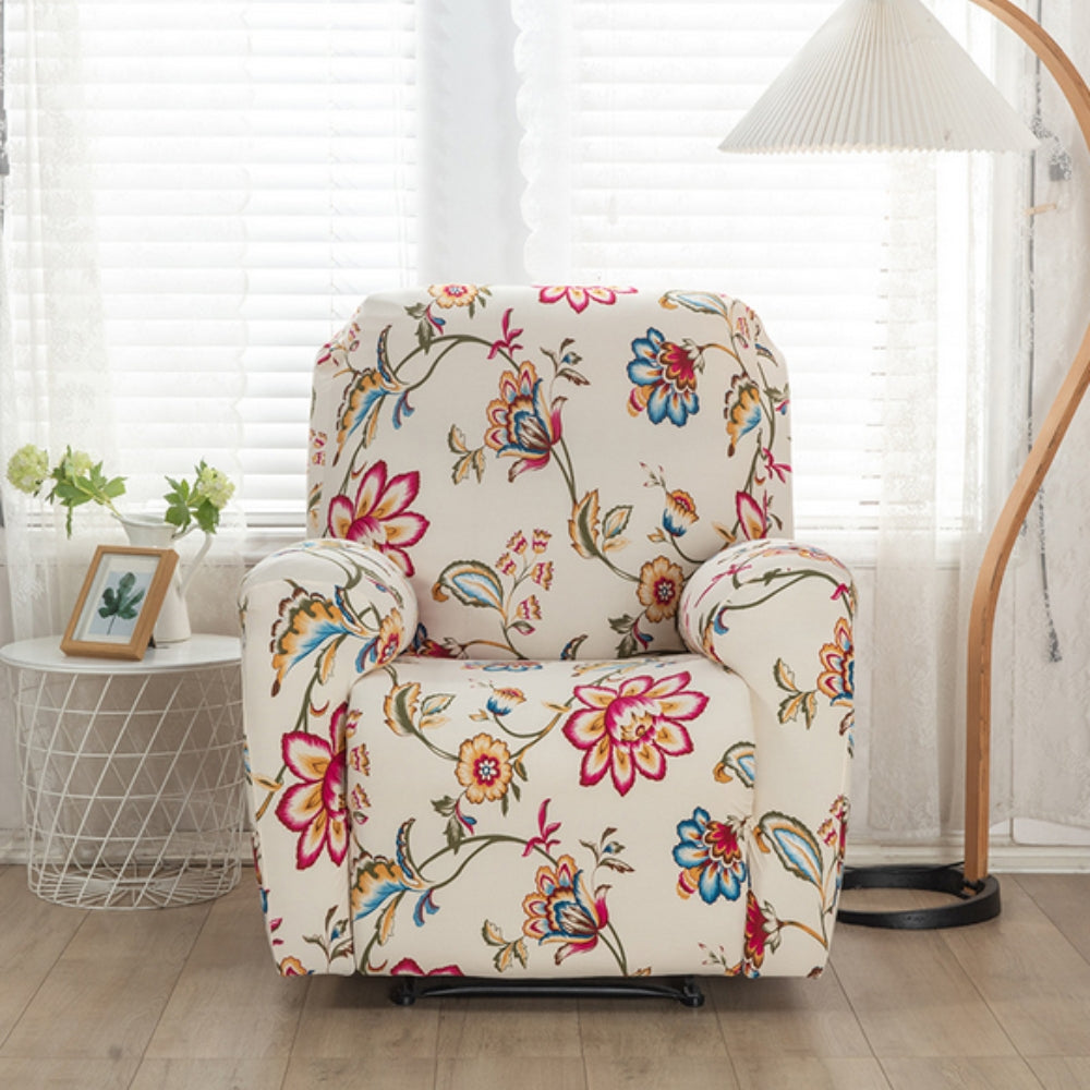 Sesselbezug mit Blumen oder Ornamenten