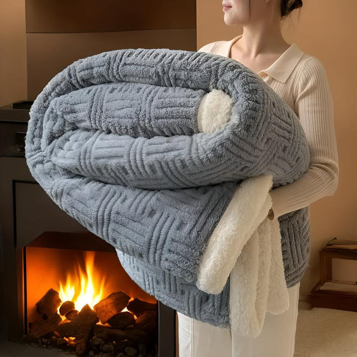 Sherpa-Kuscheldecke mit Flechtmuster