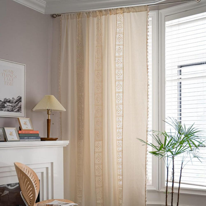 Beiger Vorhang in Leinenoptik, Boho-Stil