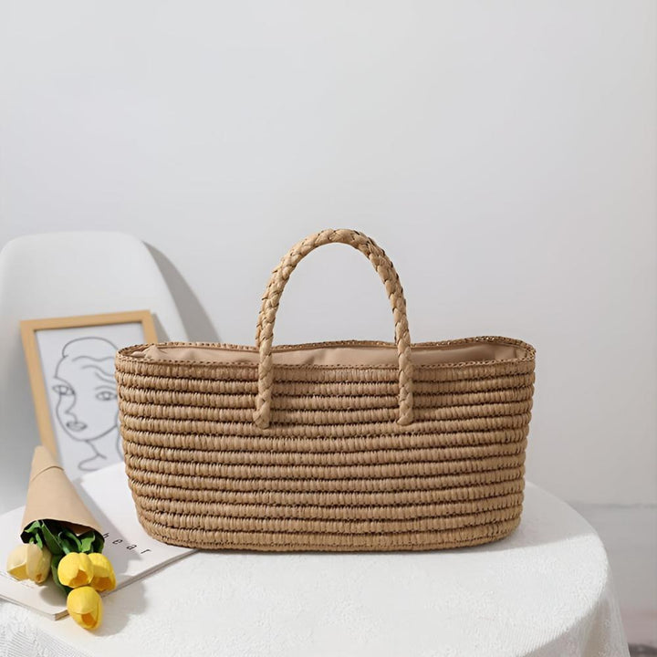 Geflochtene Strohtasche mit Futter