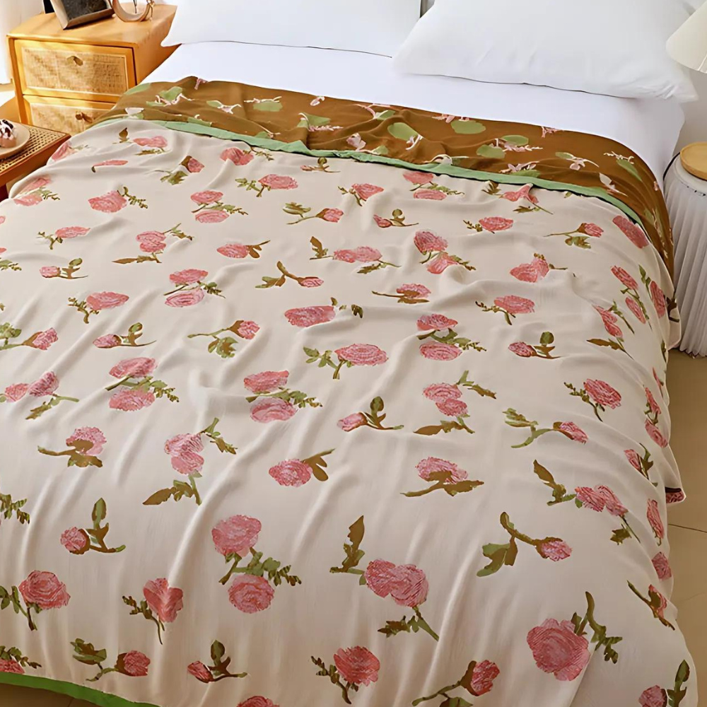 Sommerdecke aus Bambusfaser mit Rosen