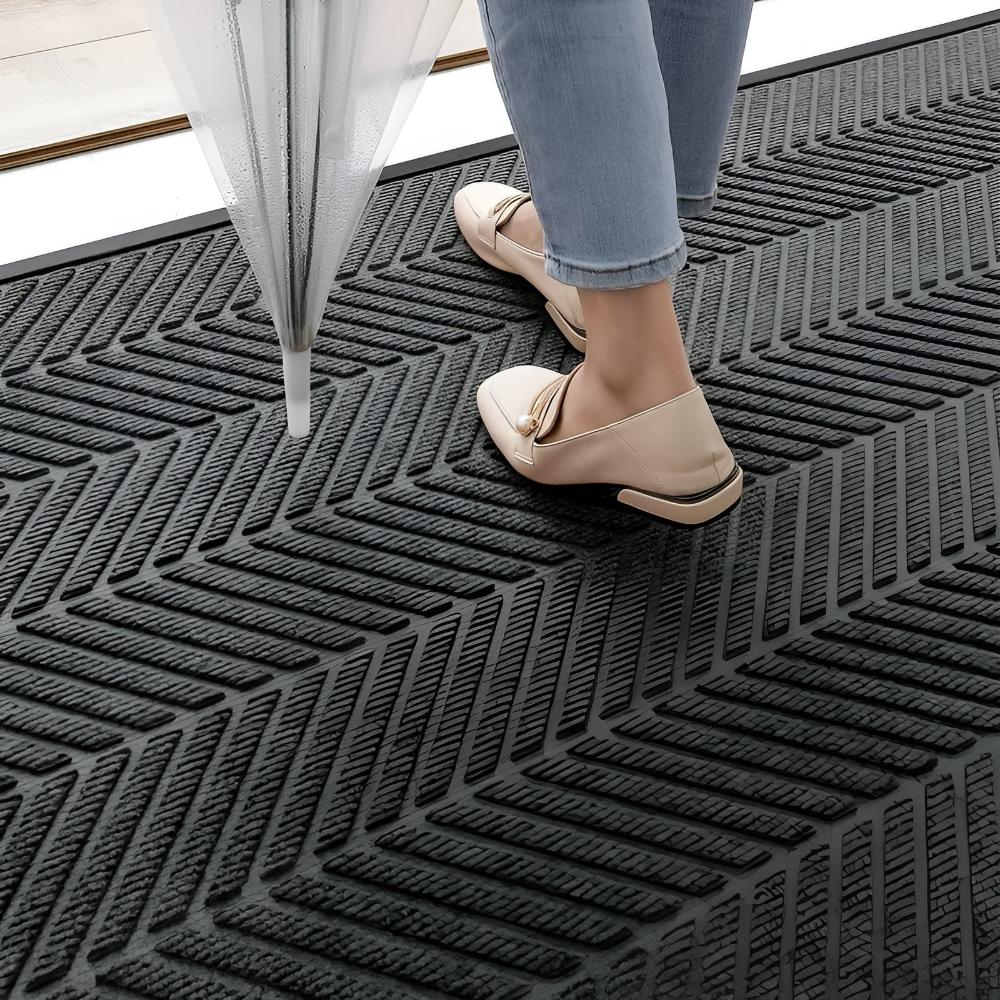 Fußmatte mit Chevron-Rillen