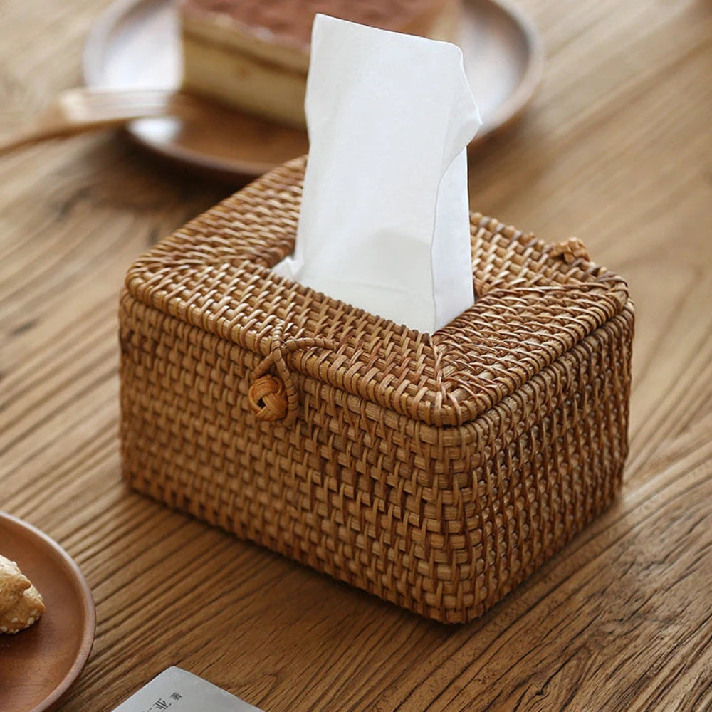 Geflochtene Taschentuchbox aus Rattan