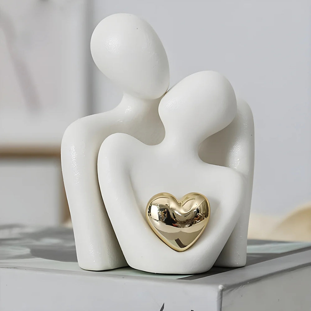 Abstrakte Skulptur eines Liebespaares
