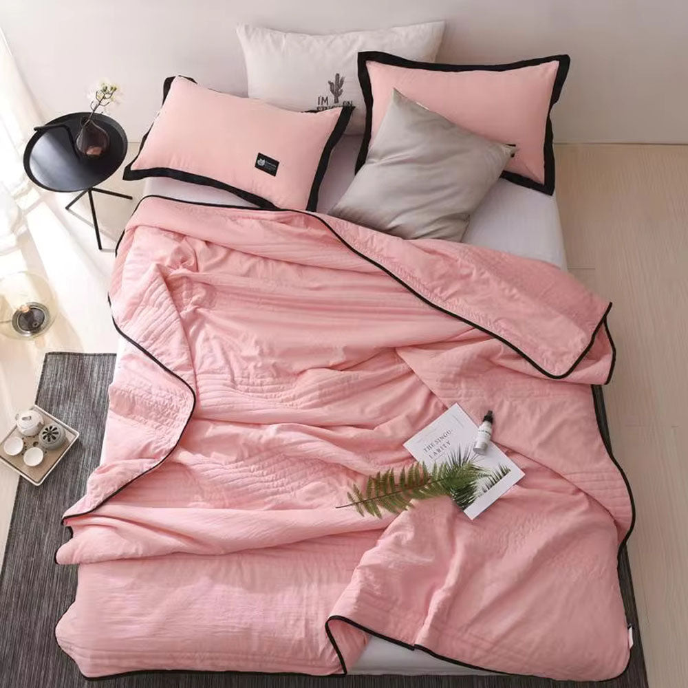 Kühlende Sommerdecke aus Bambusfaser
