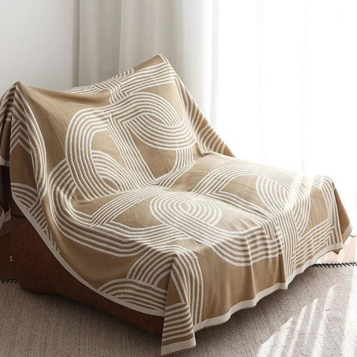 Reversible Strickdecke mit Labyrinthmuster