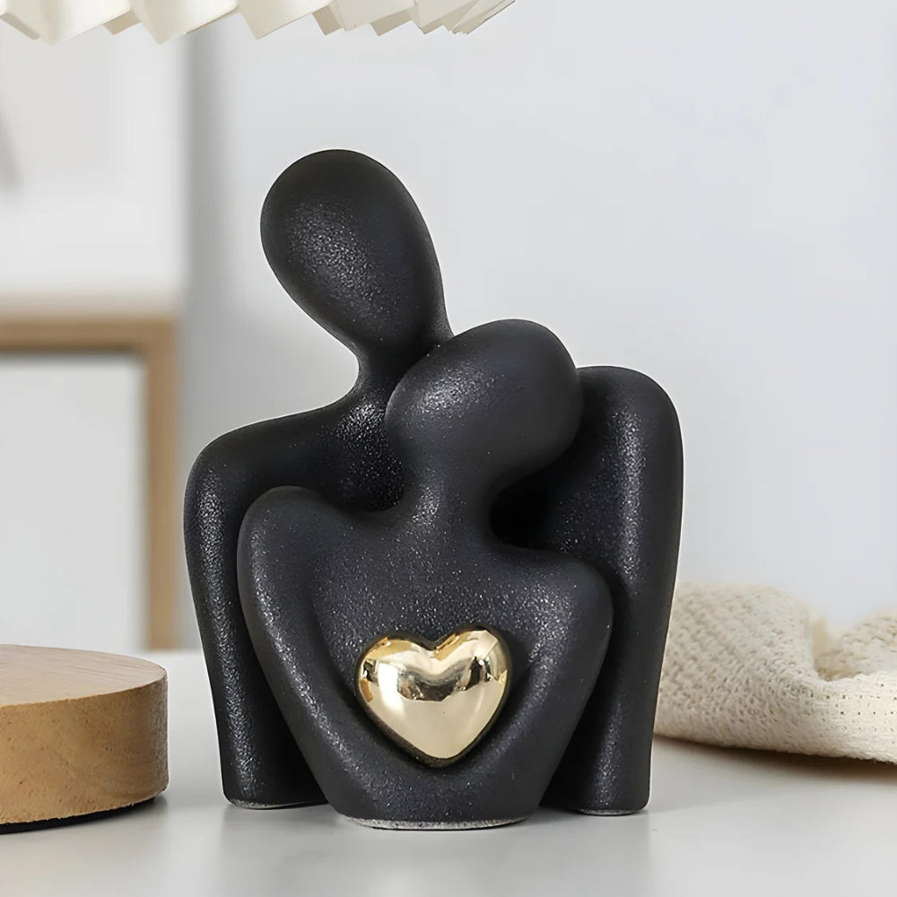 Abstrakte Skulptur eines Liebespaares
