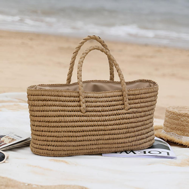 Geflochtene Strohtasche mit Futter