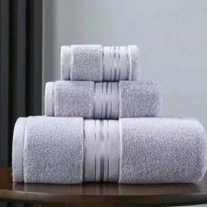 Set aus 3 Baumwollhandtüchern