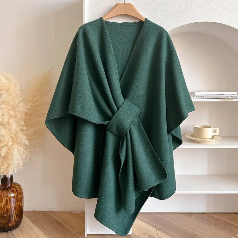 Poncho-Mantel aus dichtem Gewebe