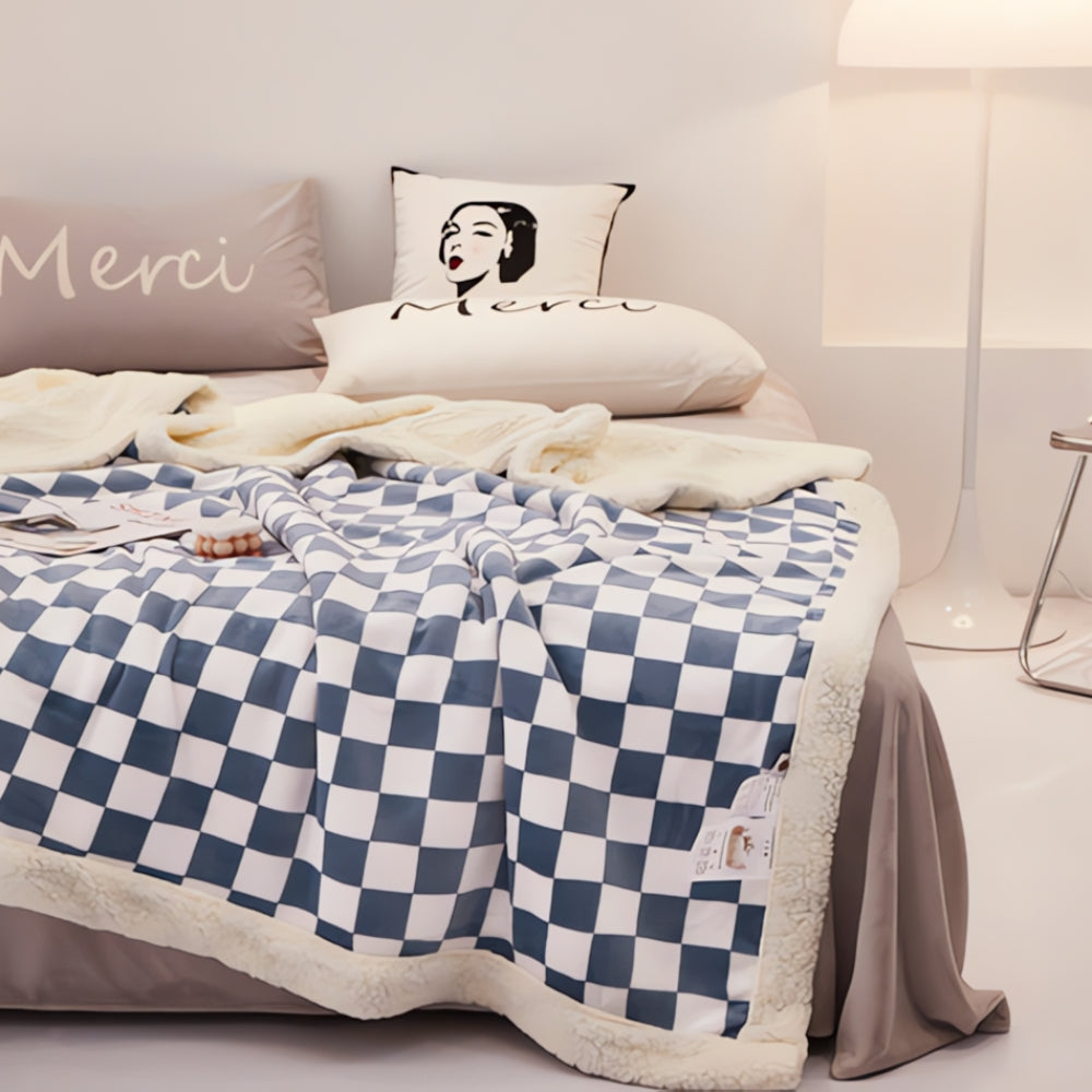Decke mit Schachbrettmuster