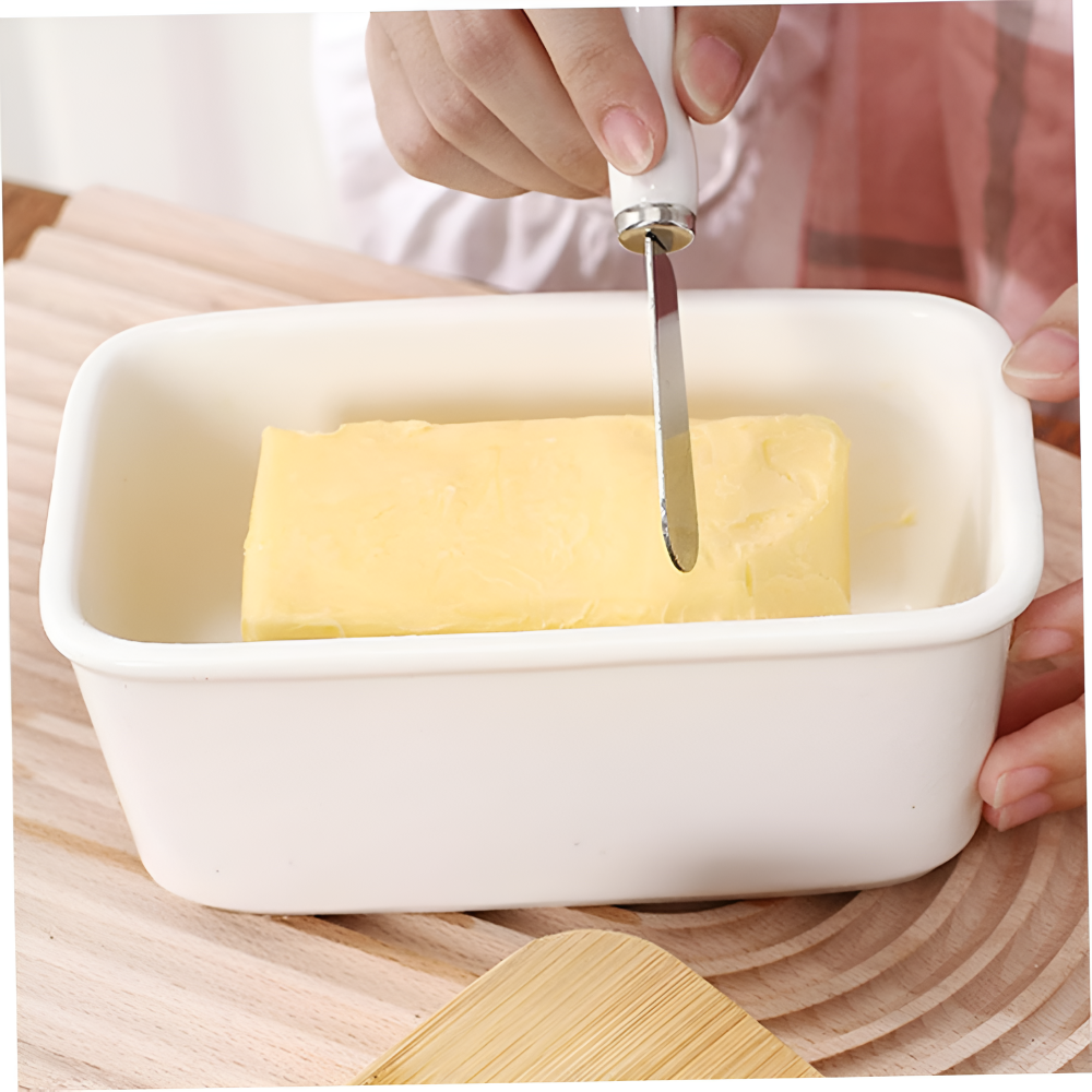 Butterdose mit integriertem Butterschneider