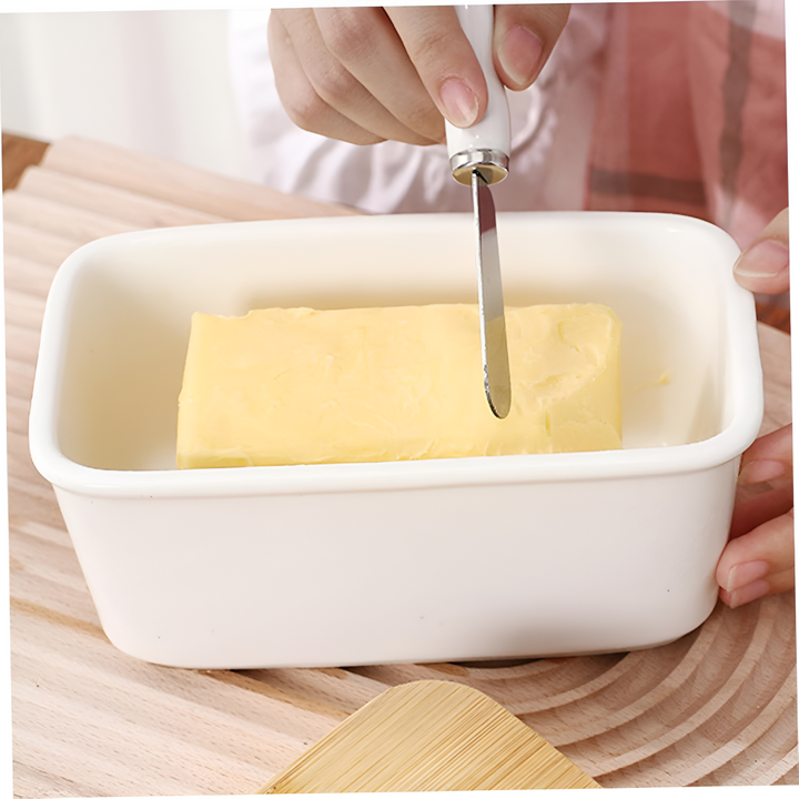 Butterdose mit integriertem Butterschneider