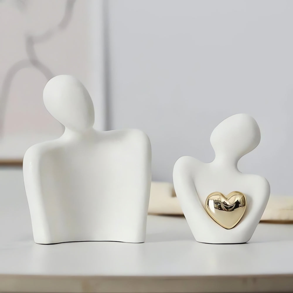 Abstrakte Skulptur eines Liebespaares