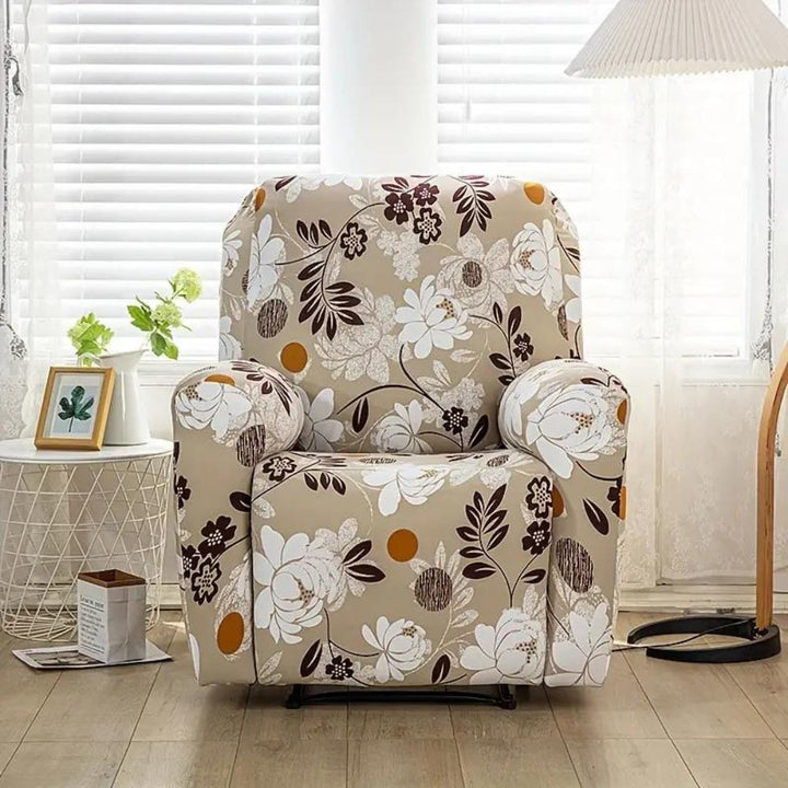 Sesselbezug mit Blumen oder Ornamenten