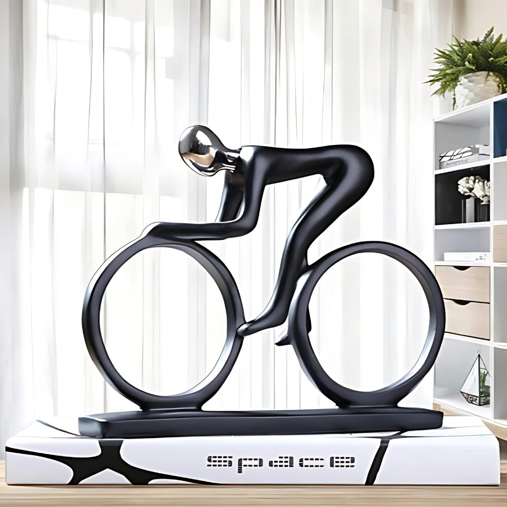 Metallskulptur eines Radfahrers