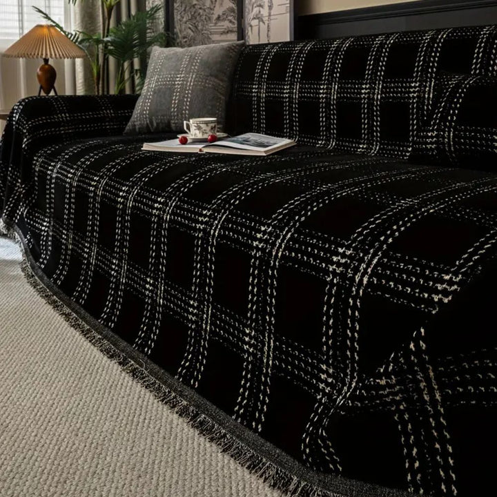 Chenille-Sofawurf mit Karomuster und Quasten