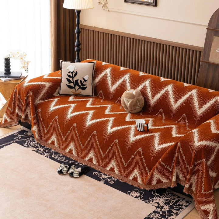 Chenille-Sofaüberwurf mit markantem Zickzackmuster