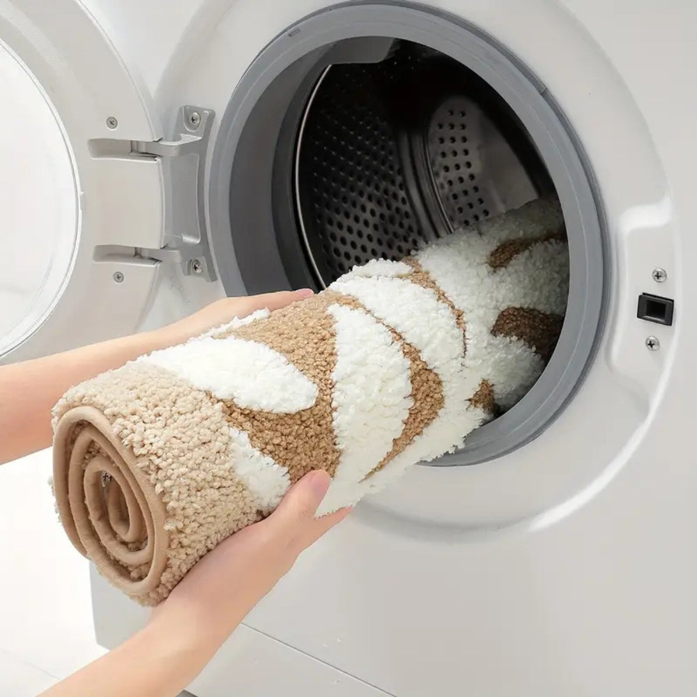 Badematte mit Blattmuster