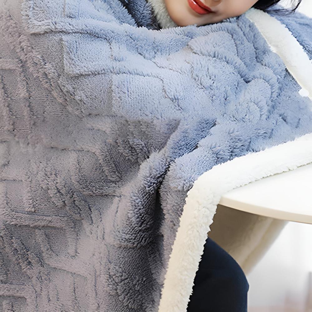 Flanell-Kuscheldecke im Cape-Format 90 x 140 cm
