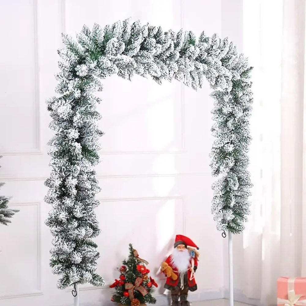 Verschneiter Weihnachtskranz 45 x 45 cm