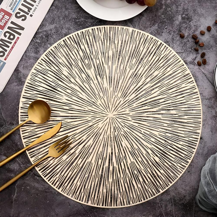 Tischset aus PVC mit Metallic-Muster