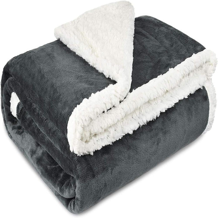 Wendedecke aus Samt und Sherpa