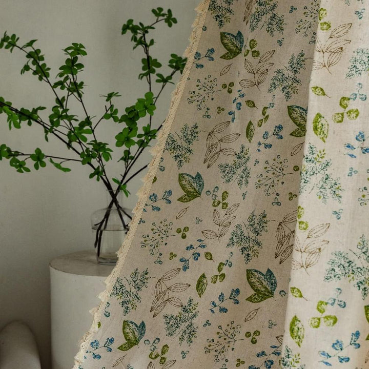 Verdunkelungsvorhang mit Wildblumen