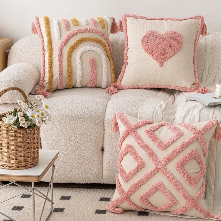 Chenille-Kissenhülle mit Blumen, Kirschen und Quasten
