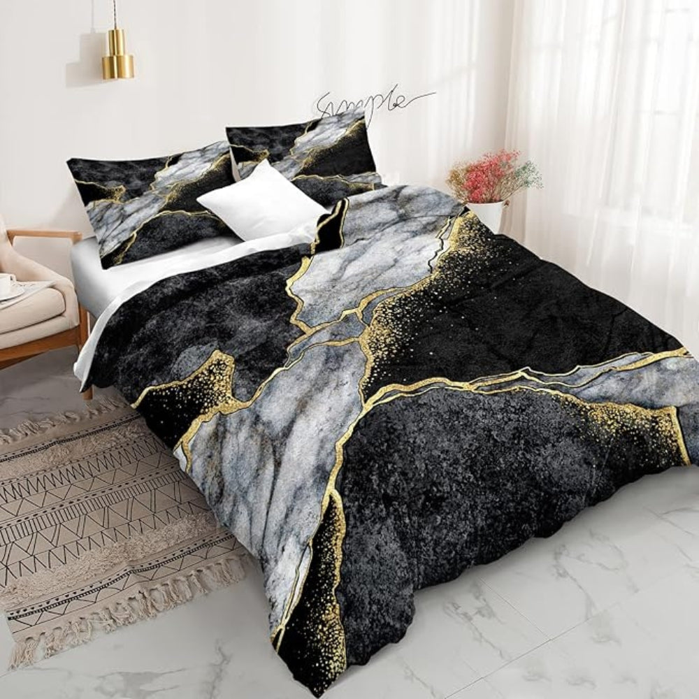 Bettwäsche-Set mit Marmormuster und goldenen Akzenten