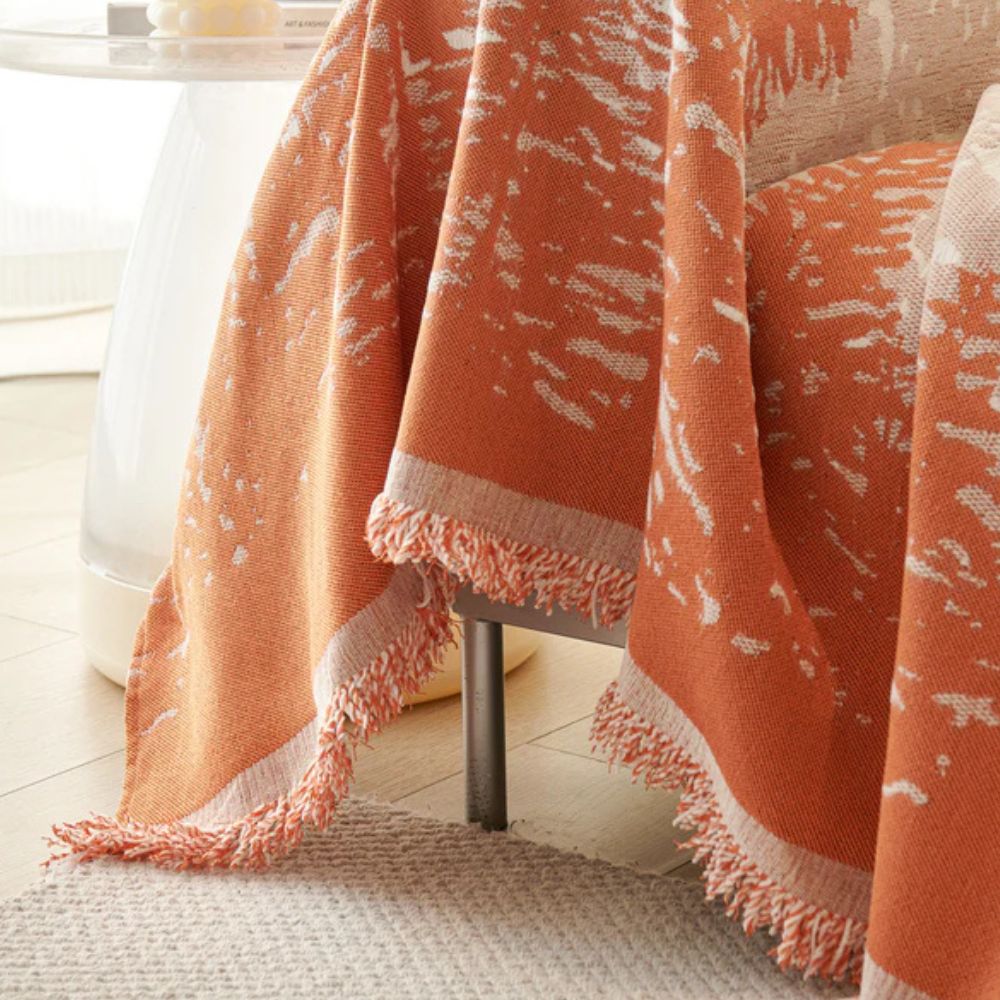 Sofaüberwurf aus Chenille mit schimmerndem Waldmotiv