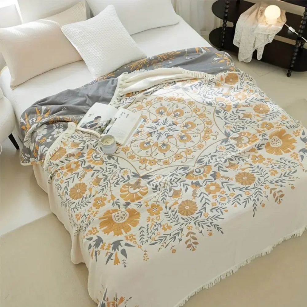 Wendbare Baumwolldecke mit ornamentalem Blumenmuster