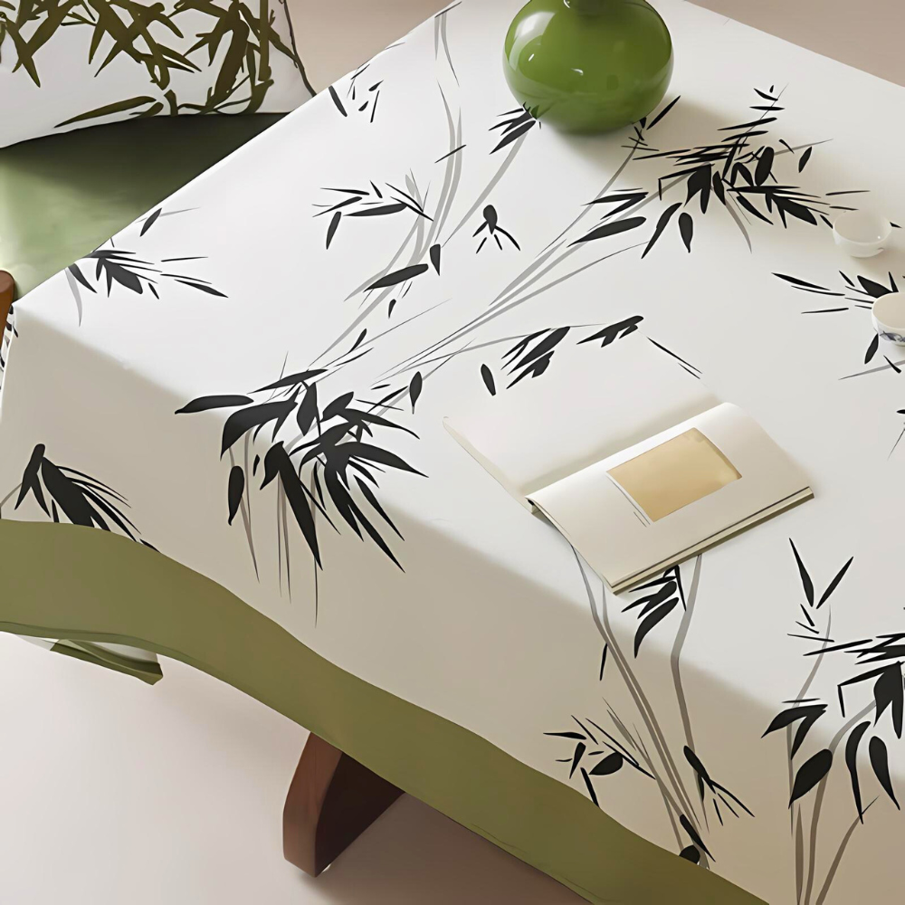 Minimalistische Tischdecke mit Bambusmuster