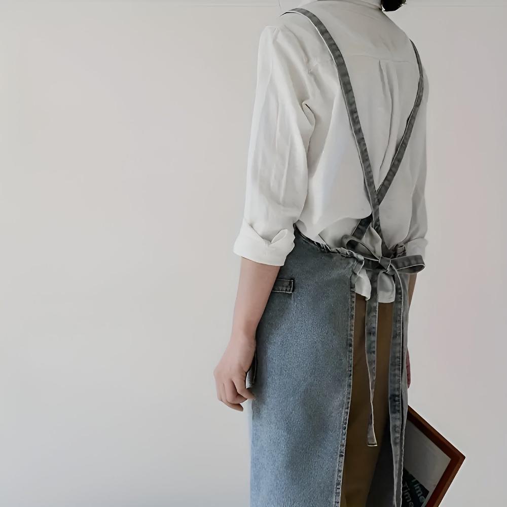 Schürze aus Baumwoll-Denim mit überkreuzten Trägern