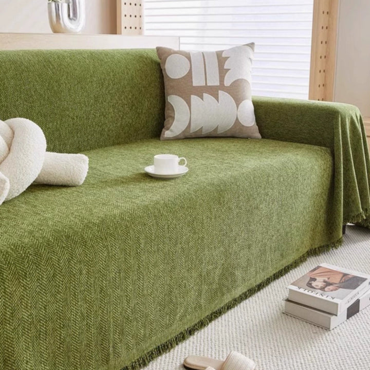 Minimalistischer Sofaüberwurf
