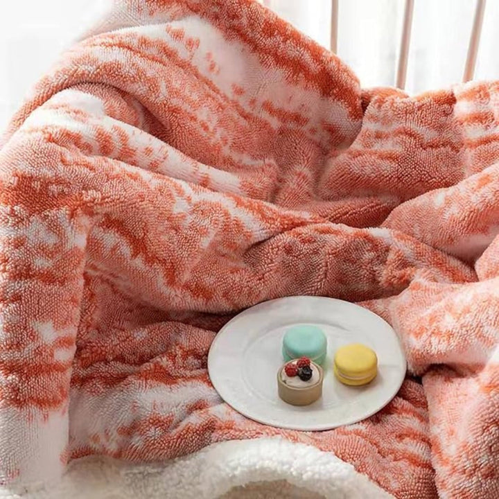 Samt-Jacquard-Sherpa-Decke
