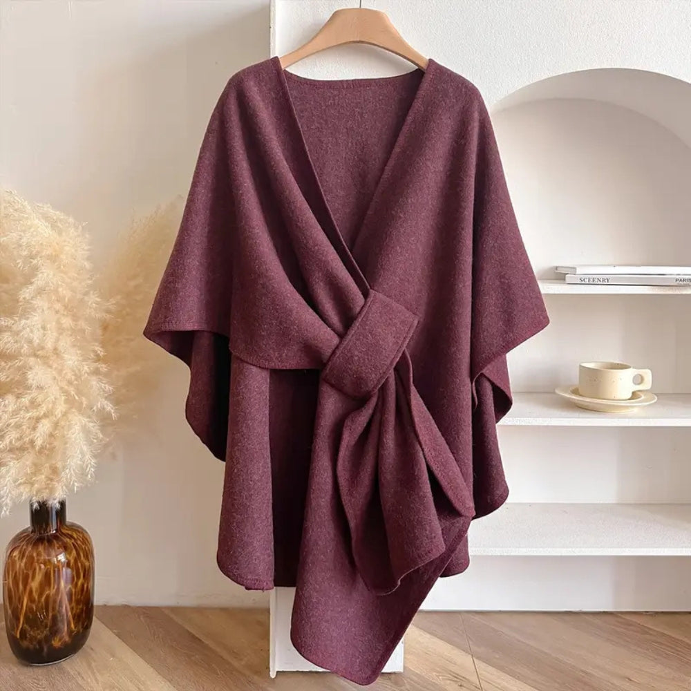 Poncho-Mantel aus dichtem Gewebe