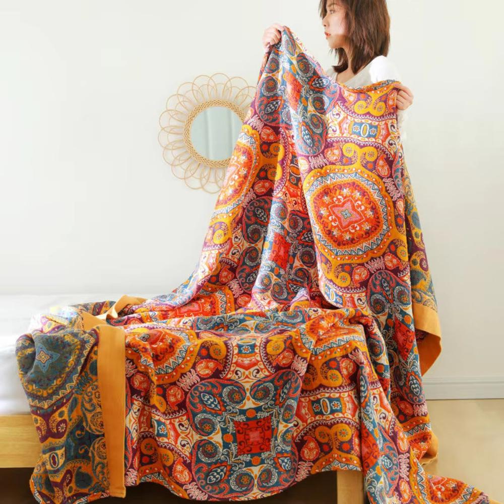 Kühlende Boho-Wendedecke für den Sommer