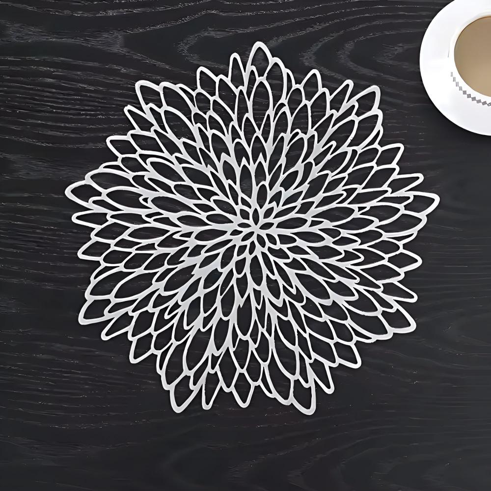 Tischset mit Chrysanthemenmuster
