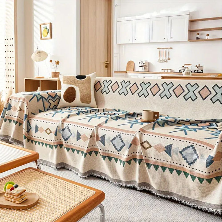 Sofaüberwurf aus Chenille mit ethnischem Webmuster