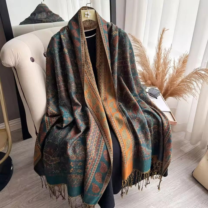 Stola mit floralem Boho-Muster