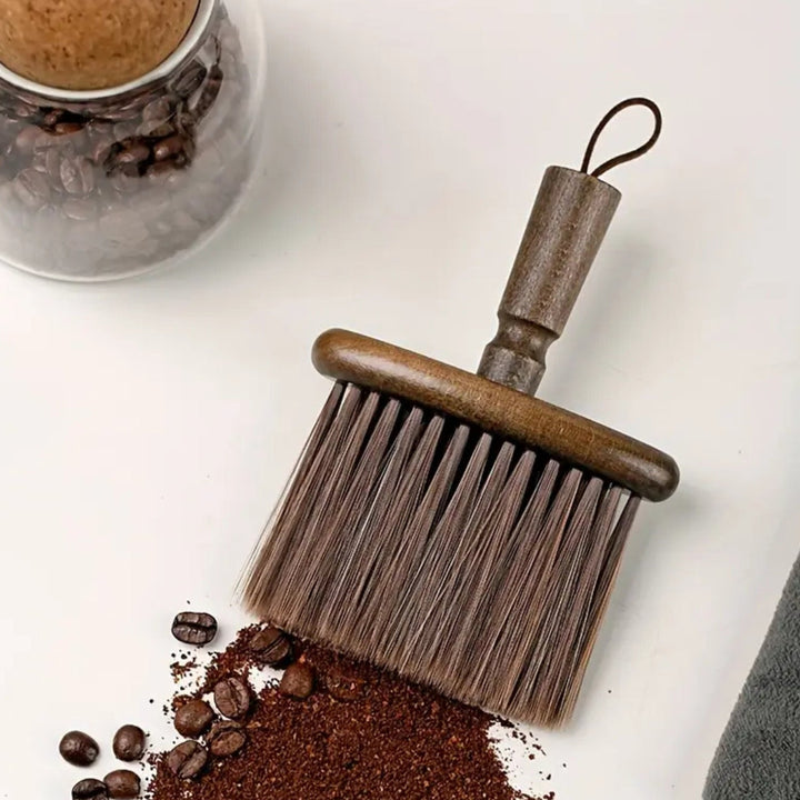 Reinigungsbürste aus Buchenholz für die Kaffeeecke