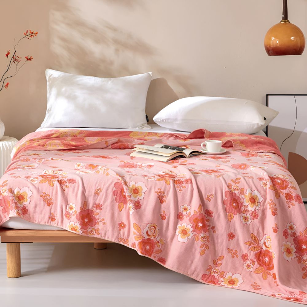Baumwoll-Musselin-Decke mit rosafarbenem Blumenmuster