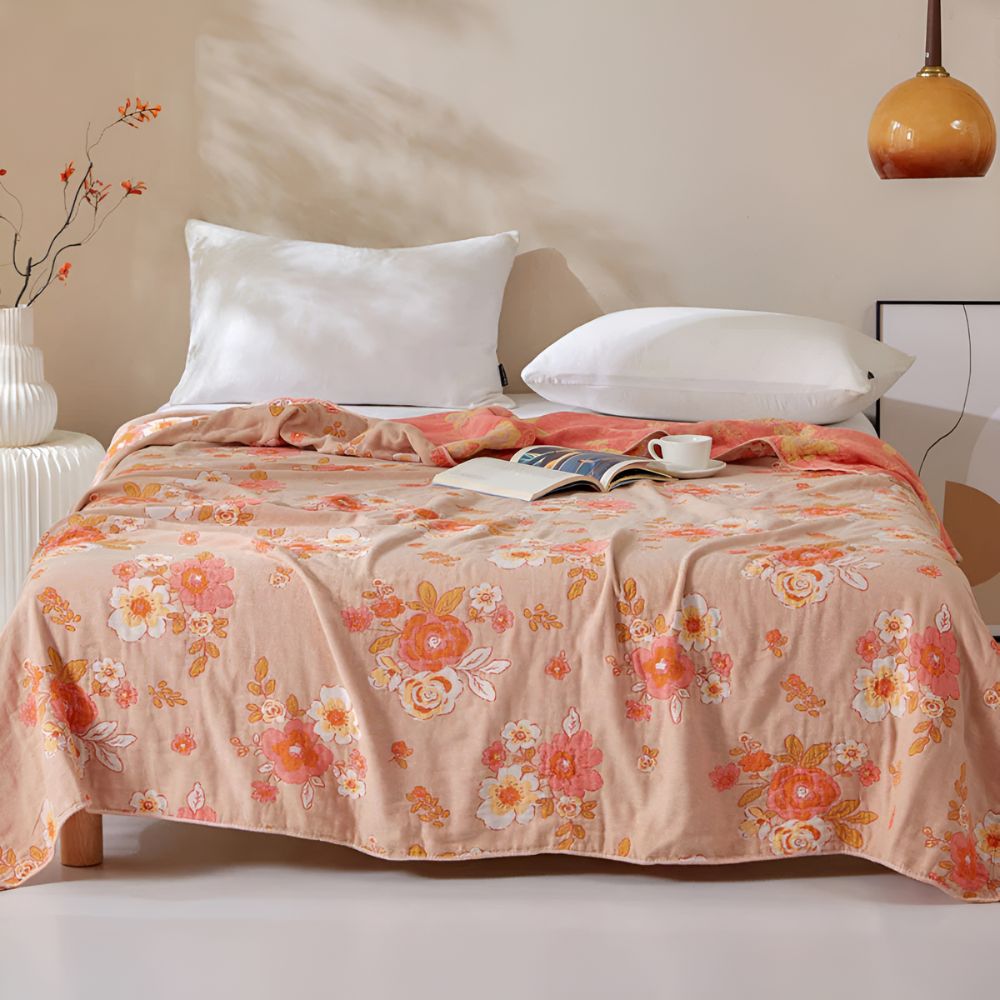 Baumwoll-Musselin-Decke mit rosafarbenem Blumenmuster