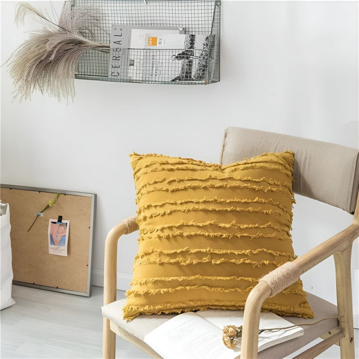Boho-Kissenhülle mit Stickerei und Fransen 45 x 45 cm