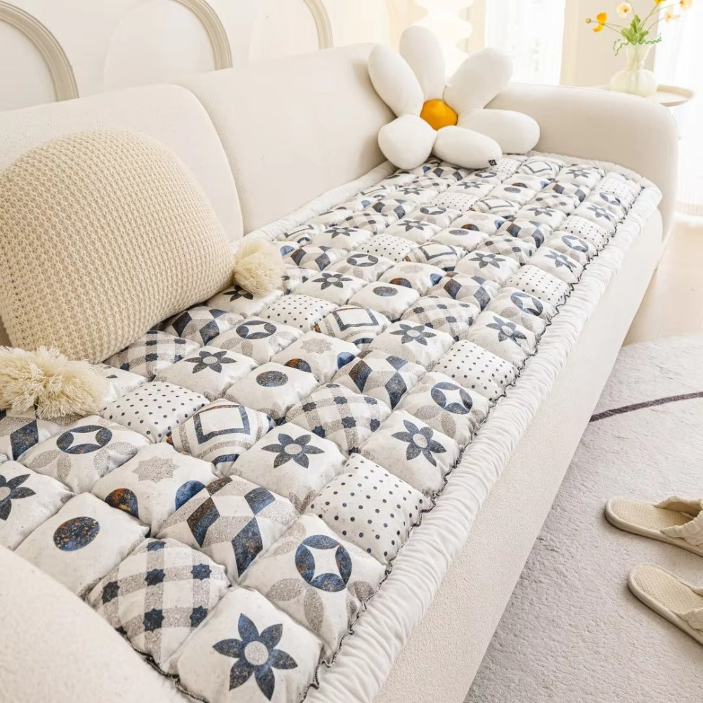Gesteppte Sofadecke mit Boho-Muster