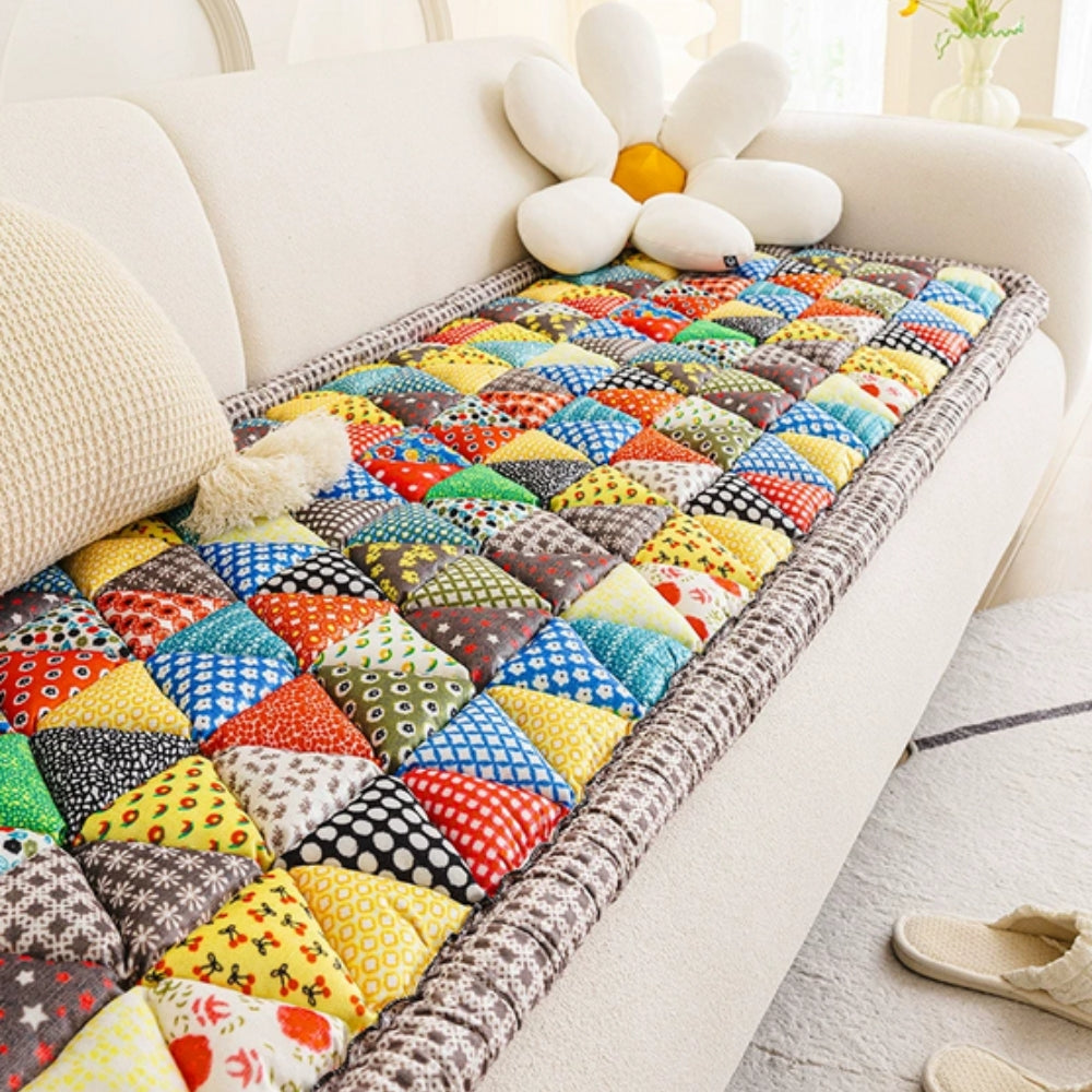 Gesteppte Sofadecke mit Boho-Muster
