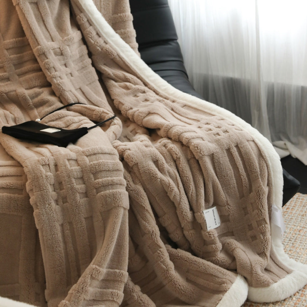 Jacquard-Plaid mit Reliefstruktur